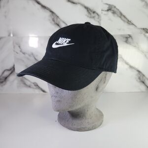 Nike Cap Black whit white logo Hat Unisex
